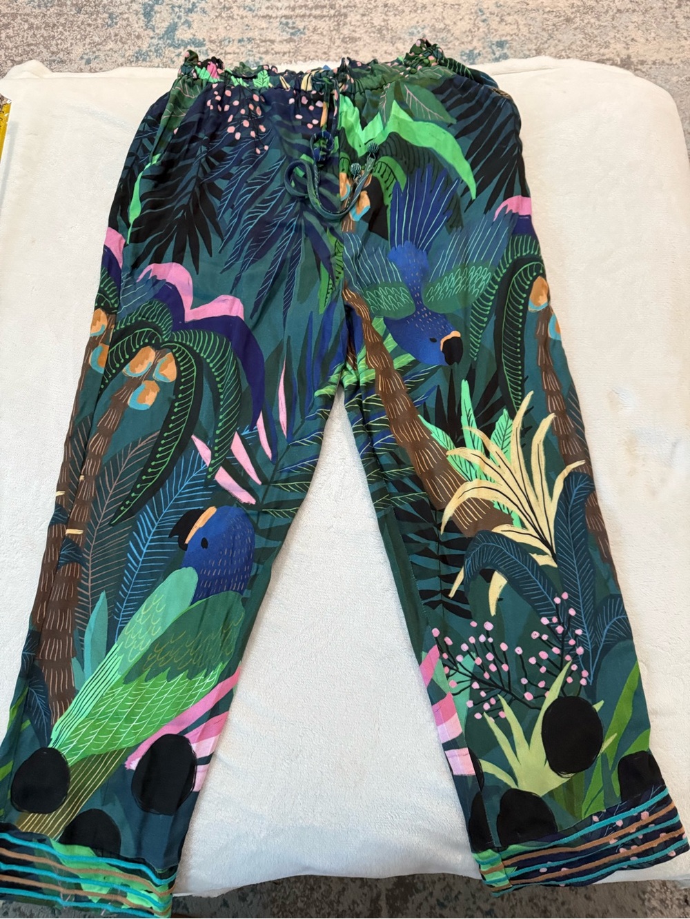 Farm Rio Tropique Embroidered Pants Size Medium D81